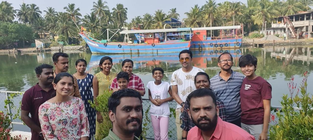 Canalview Private Cottage Azhikkal Ayiram Thengu Panmana Exterior foto